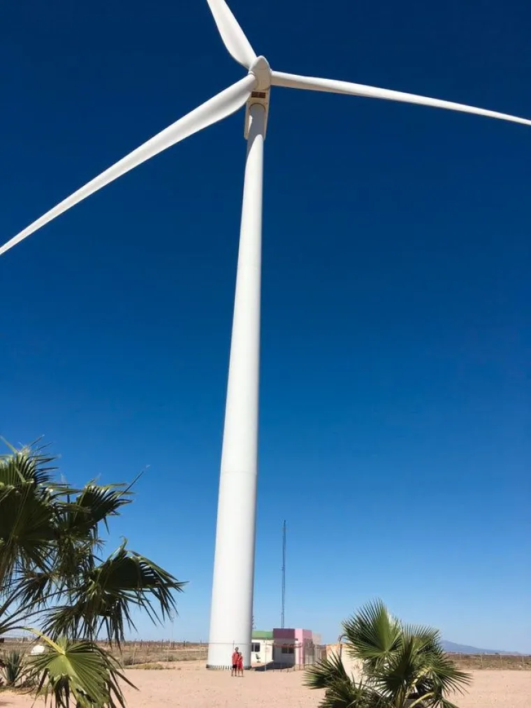 Radi struju, ali u visinama