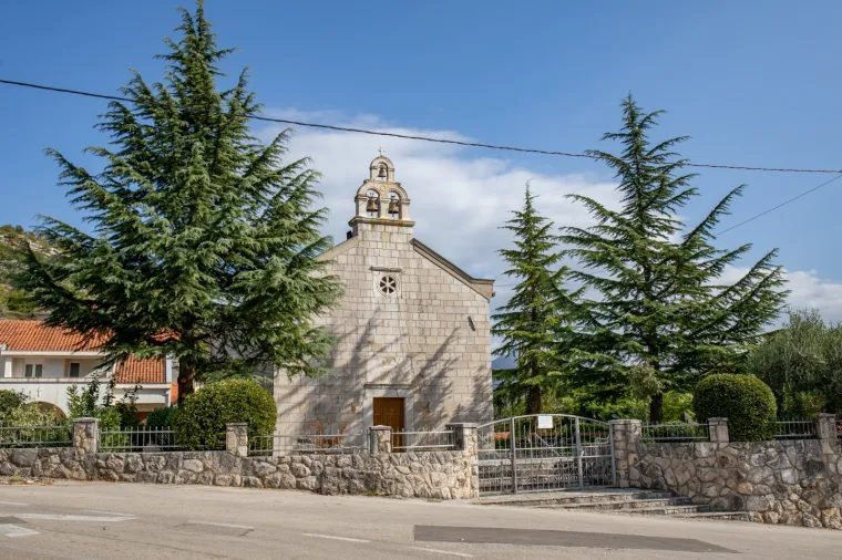 Bjegunac Mamić &scaron;iri poslovno carstvo: U Ravnom će graditi sportski centar, zemlji&scaron;te je već kupio