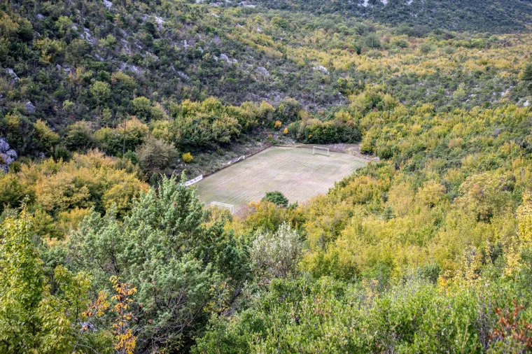 Bjegunac Mamić &scaron;iri poslovno carstvo: U Ravnom će graditi sportski centar, zemlji&scaron;te je već kupio