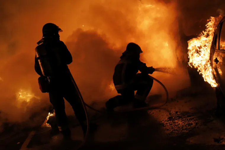 Barcelona u plamenu: Policijske sirene odzvanjaju gradom, zrakom se &scaron;iri miris paljevine