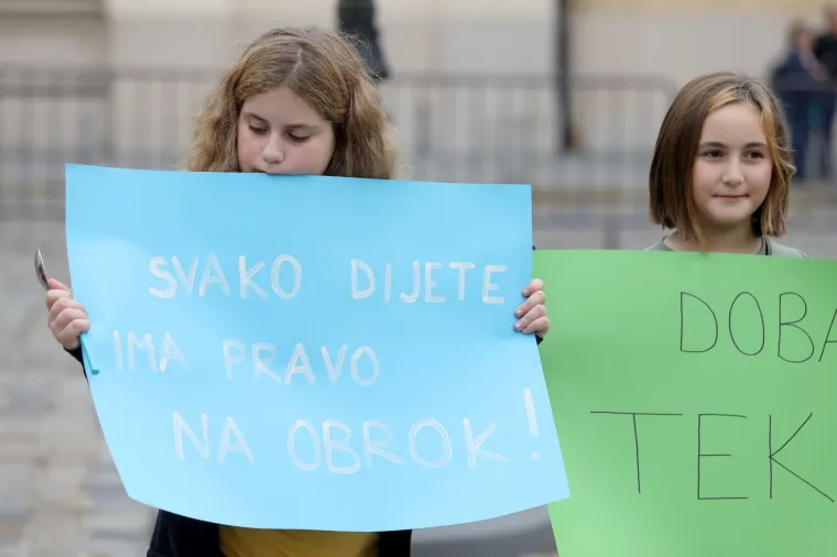 Na Trgu svetog Marka inicijativa Portala dobrote "Da ne budu gladni" obiljezila je Svjetski dan borbe protiv siromastva