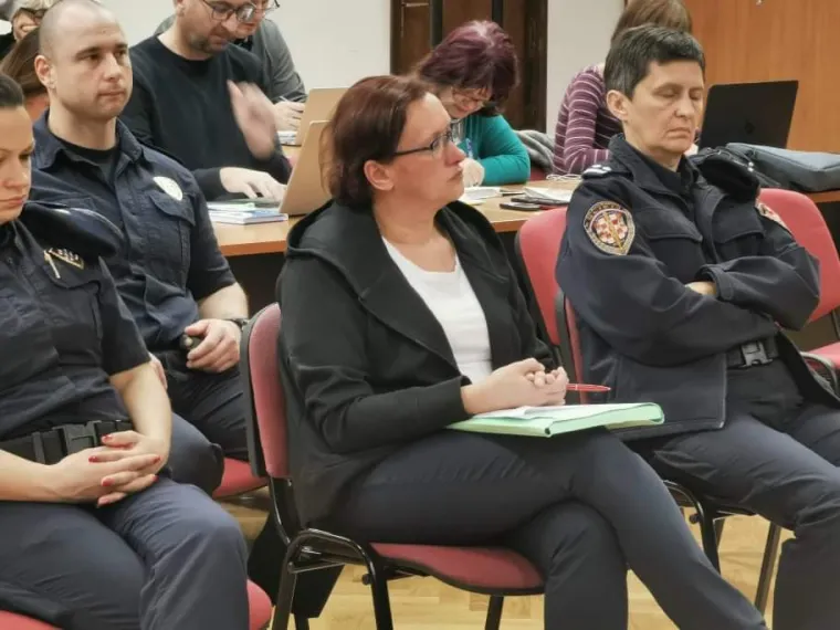 astavljeno suđenje Smiljani Srnec, optuženoj za ubojstvo 21-godišnje sestre Jasmine tijekom ljeta 2000. godine