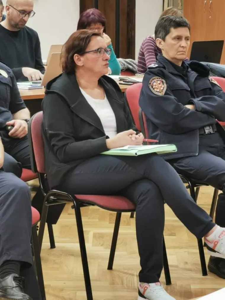 astavljeno suđenje Smiljani Srnec, optuženoj za ubojstvo 21-godišnje sestre Jasmine tijekom ljeta 2000. godine