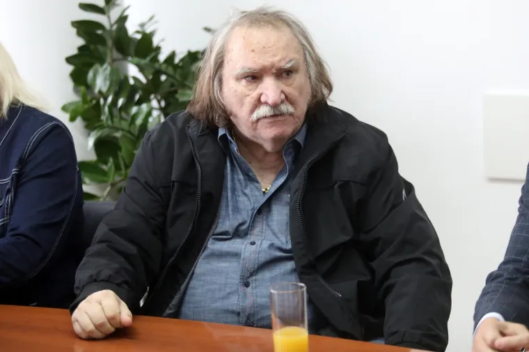 Susret zagrebačkog gradonačelnika i Miše Kovača nije mogao proći bez fotoaparata - Evo kako je to izgledalo!