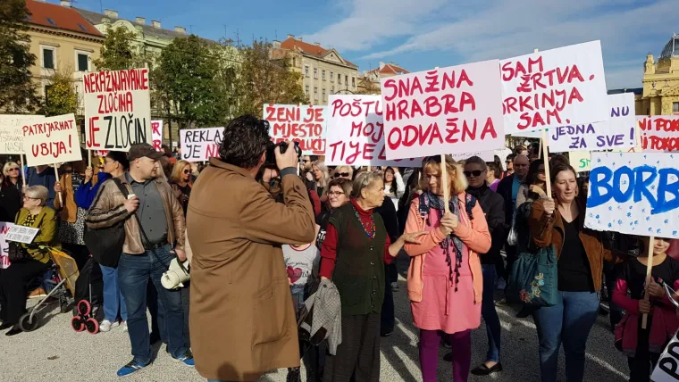 Prosvjed "Pravda za djevojčice" diljem Hrvatske: 'Imamo dru&scaron;tvo kao slučaj i zato ga moramo mijenjati'