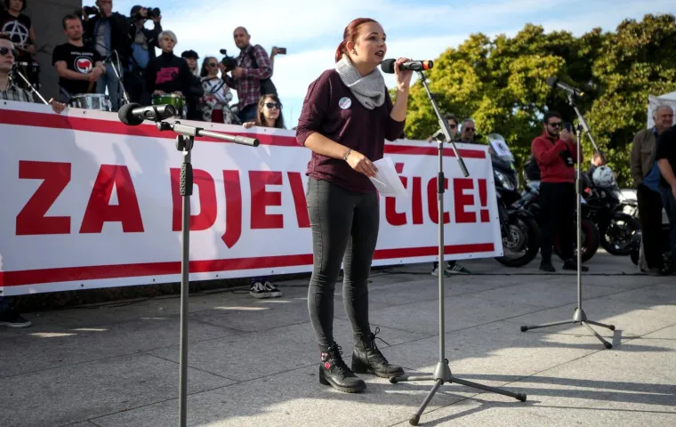 Prosvjed "Pravda za djevojčice" diljem Hrvatske: 'Imamo dru&scaron;tvo kao slučaj i zato ga moramo mijenjati'