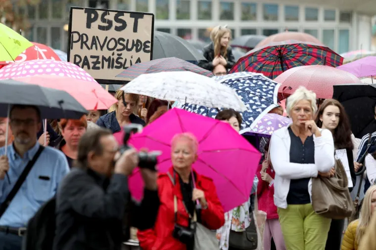 Prosvjed "Pravda za djevojčice" diljem Hrvatske: 'Imamo dru&scaron;tvo kao slučaj i zato ga moramo mijenjati'