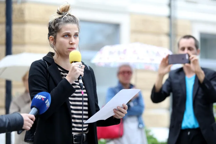 Prosvjed "Pravda za djevojčice" diljem Hrvatske: 'Imamo dru&scaron;tvo kao slučaj i zato ga moramo mijenjati'