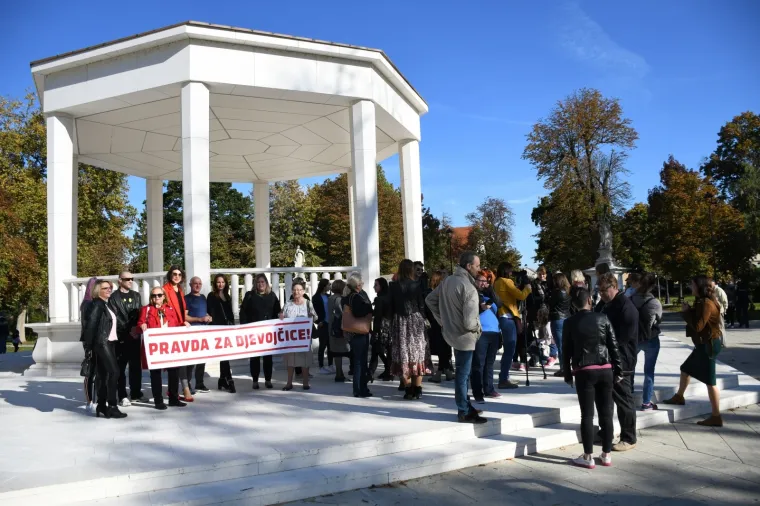 Prosvjed "Pravda za djevojčice" diljem Hrvatske: 'Imamo dru&scaron;tvo kao slučaj i zato ga moramo mijenjati'