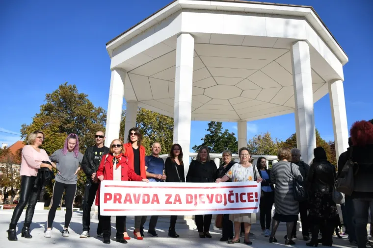 Prosvjed "Pravda za djevojčice" diljem Hrvatske: 'Imamo dru&scaron;tvo kao slučaj i zato ga moramo mijenjati'