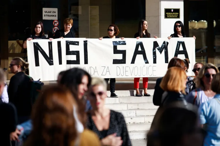 Prosvjed "Pravda za djevojčice" diljem Hrvatske: 'Imamo dru&scaron;tvo kao slučaj i zato ga moramo mijenjati'