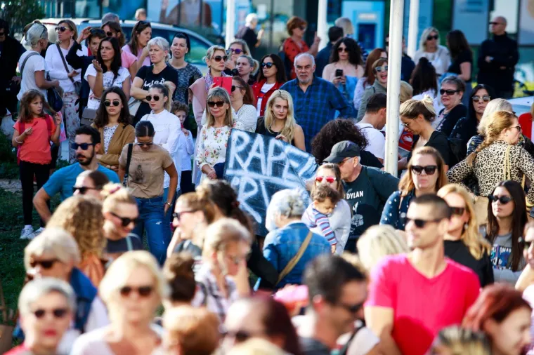 Prosvjed "Pravda za djevojčice" diljem Hrvatske: 'Imamo dru&scaron;tvo kao slučaj i zato ga moramo mijenjati'