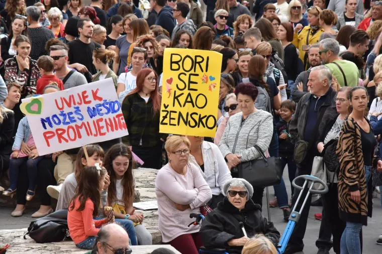 Prosvjed "Pravda za djevojčice" diljem Hrvatske: 'Imamo dru&scaron;tvo kao slučaj i zato ga moramo mijenjati'
