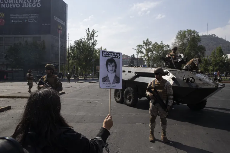 Prizori s čileanskih ulica svjedoče potpunom kaosu! Čitav grad je uni&scaron;ten, u požaru poginulo troje ljudi...