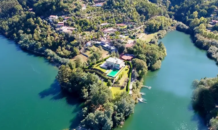 RONALDOVA MEGALUKSUZNA BIVŠA TAJNA KUĆA: Do nje je gotovo nemoguće doći normalno