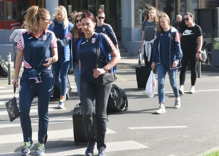 Krema mu&scaron;kog i ženskog rukometa na jednom mjestu: Pogledajte tko je stigao na okupljanje reprezentacija