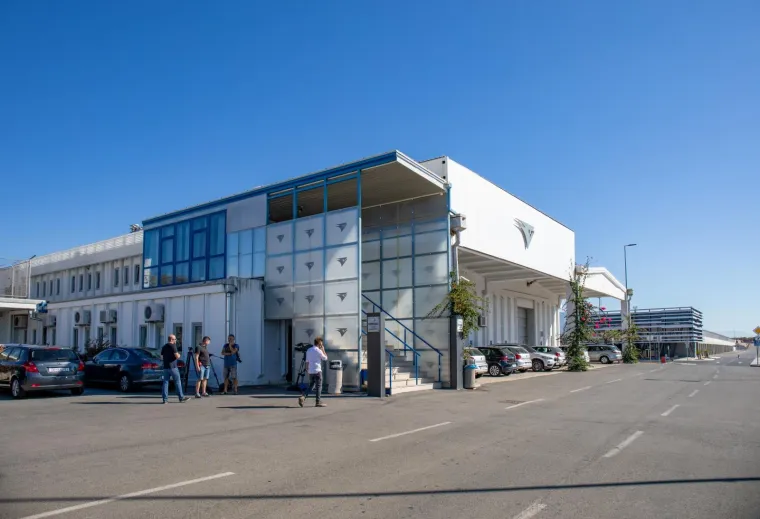 Policija otkriva nove detalje pljačke u Dubrovniku! Naoružani pljačka&scaron;i hrvali su se sa za&scaron;titarima