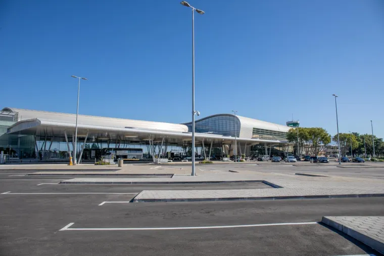 Policija otkriva nove detalje pljačke u Dubrovniku! Naoružani pljačka&scaron;i hrvali su se sa za&scaron;titarima