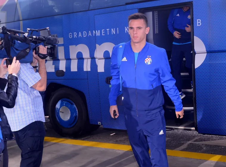 Odlazak mlade momčadi i prve momčadi GNK Dinamo Zagreb na utakmicu Lige prvaka u Ukrajinu na utakmicu sa &Scaron;atarom.  Photo: Marko Prpić/PIXSELL