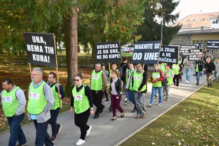 'STOP NUKLEARNOM OTPADU U DVORU': Gradonačelnik Petrinje: 'Ovo područje je izgubilo svaku šansu ako na njemu bude odlagalište'
