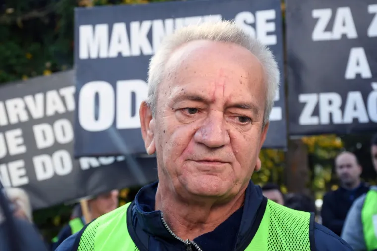 'STOP NUKLEARNOM OTPADU U DVORU': Gradonačelnik Petrinje: 'Ovo područje je izgubilo svaku šansu ako na njemu bude odlagalište'