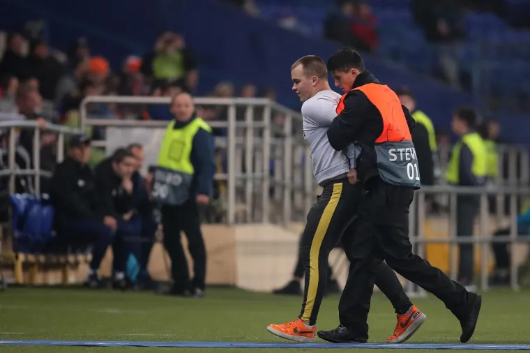 Ukrajinske YouTube zvijezde u usponu izabrale Dinamo za promociju: Pogledajte njihov upad na travnjak