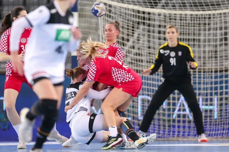 Hrvatice nakon lavovske borbe u Areni debitirale nerije&scaron;enim ishodom protiv moćne Njemačke