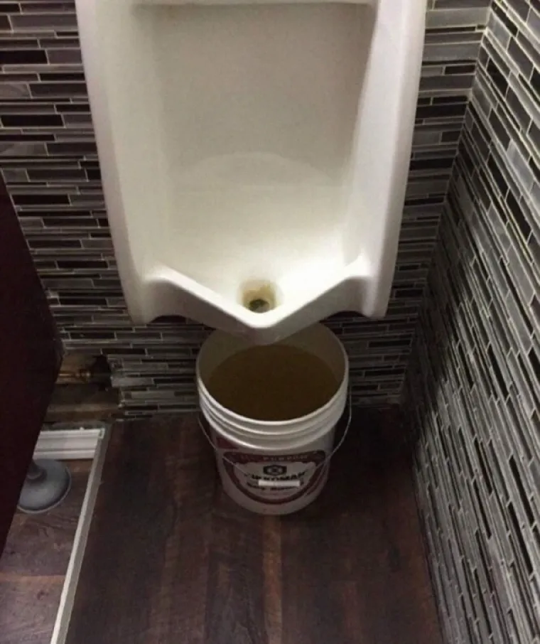 NIJE ZA ONE SLABA ŽELUCA (ALI OZBILJNO): Vodoinstalateri dijele najgore prizore koja su vidjeli. Ne otvarajte prije večere!