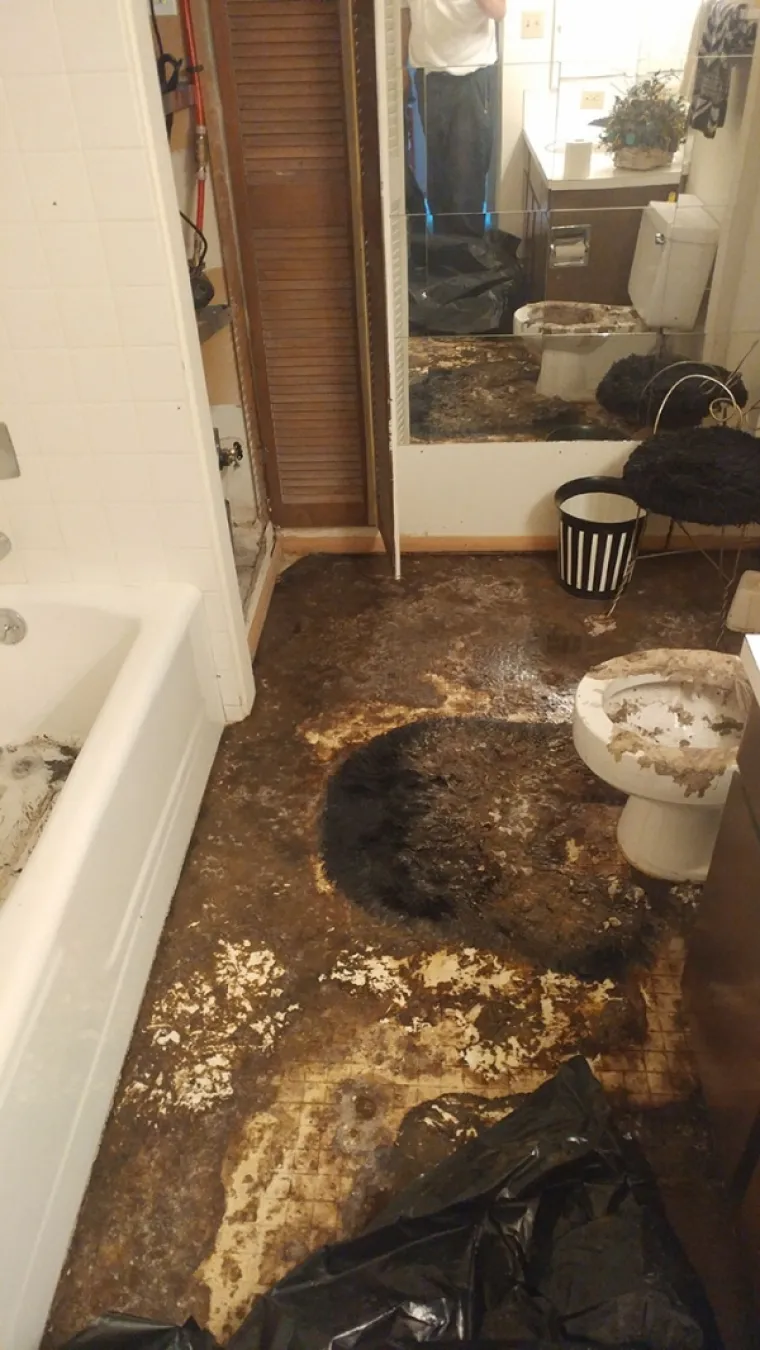 NIJE ZA ONE SLABA ŽELUCA (ALI OZBILJNO): Vodoinstalateri dijele najgore prizore koja su vidjeli. Ne otvarajte prije večere!