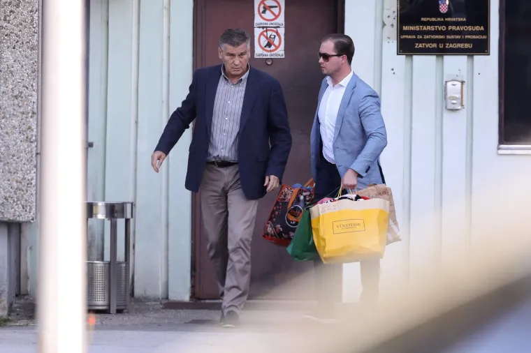 Osumnjičen za silovanje: Damir &Scaron;karo iza&scaron;ao iz Remetinca