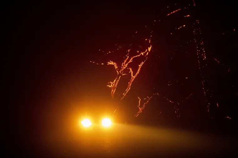 Pogledajte biblijske prizore stra&scaron;nog požara u Kaliforniji: Izgorio i vinograd slavnog redatelja