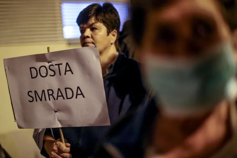 Botinčani prosvjedovali zbog nepodno&scaron;ljivog smrada: 'Bandić i gradski čelnici nam ne žele pomoći'