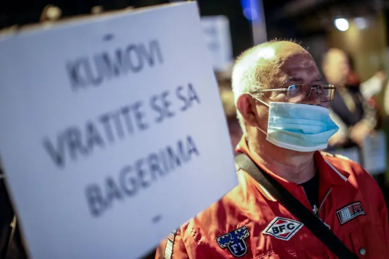 Botinčani prosvjedovali zbog nepodno&scaron;ljivog smrada: 'Bandić i gradski čelnici nam ne žele pomoći'