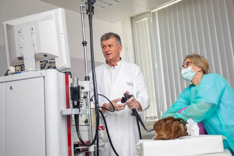 Milan Kujundžić stigao u službeni posjet Dubrovniku pa 'dao ruke': Pomogao je kolegi u bolnici