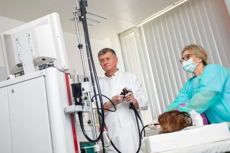 Milan Kujundžić stigao u službeni posjet Dubrovniku pa 'dao ruke': Pomogao je kolegi u bolnici