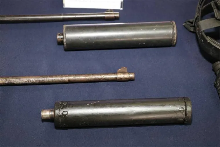 Osječka policija uhitila dvojicu mu&scaron;karaca s 15 kilograma marihuane i oružjem