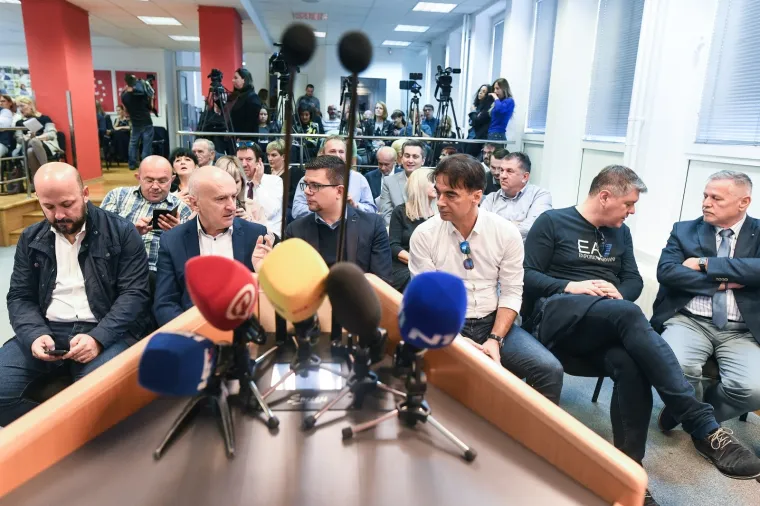 'Doviđenja do oslobođenja', poručio je Milanović SDP-ovcima i oti&scaron;ao na fi&scaron;ijadu u Orahovicu