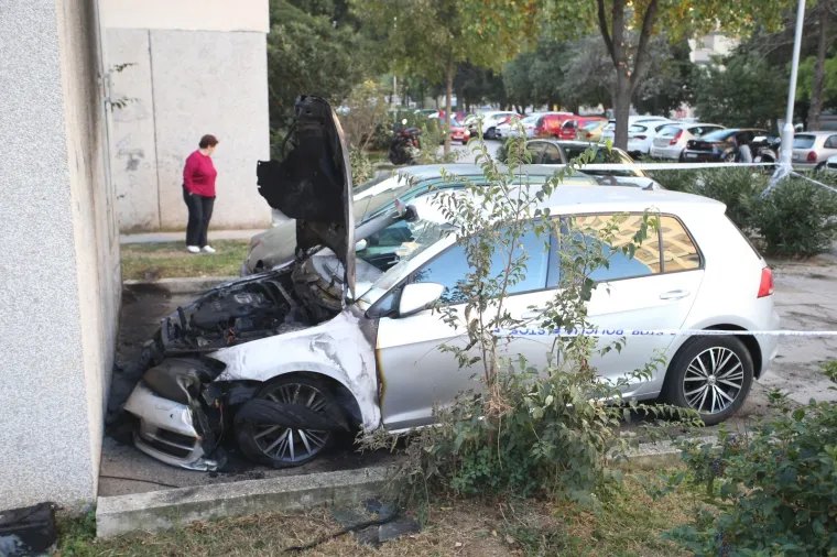 U Splitu zapaljen auto žene koja je ranije pretučena: 'Čula se detonacija, skočio sam iz kreveta!'