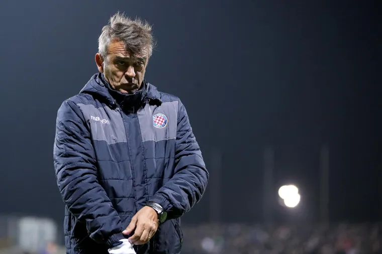 TUGA I JAD NA LICIMA HAJDUKOVACA: Pogledajte očaj Burićevih nogometa&scaron;a; Ovo govori - sve!