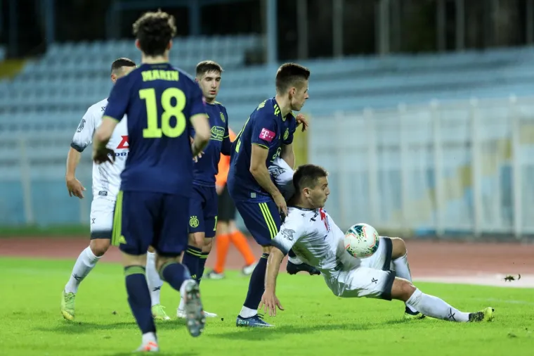 DINAMO NA KANTRIDI UČI OPATIJU IGRATI NOGOMET: Modri nemaju milosti prema niželiga&scaron;u