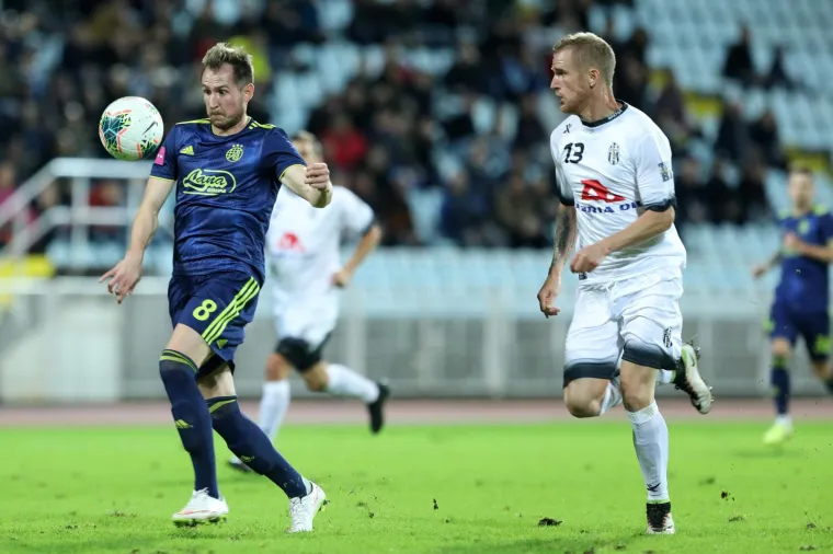 DINAMO NA KANTRIDI UČI OPATIJU IGRATI NOGOMET: Modri nemaju milosti prema niželiga&scaron;u