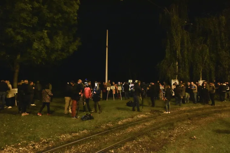OBITELJ MARŠANIĆ PRIREDILA LJETO NA OKRETIŠTU TRAMVAJA PREČKO: Pogledajte je li bilo bolje nego na Savi