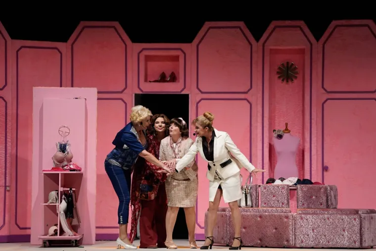 Zagrepčani ludi za Menopauzom! Dodani novi datumi 7.11. i 10.11.