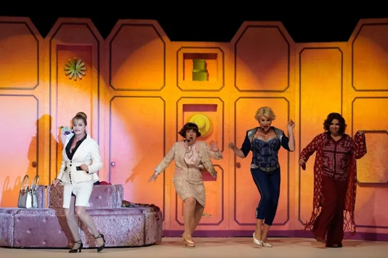 Zagrepčani ludi za Menopauzom! Dodani novi datumi 7.11. i 10.11.