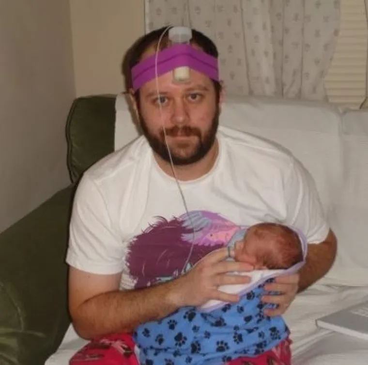 Bitno da je klincima dobro: Urnebesne slike koje pokazuju za&scaron;to nije dobro tatu ostaviti samog s djecom