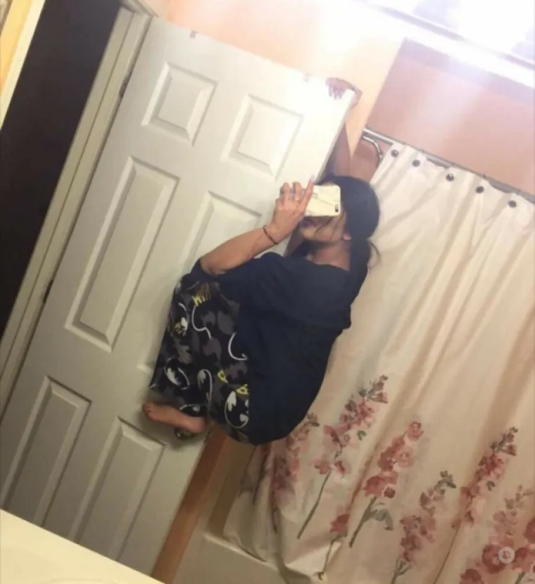 NISMO SIGURNI JE LI IZA NJIH BURAN VIKEND ILI SU SAMO POLUDJELI: Povukli pomalo čudne poteze, a mi umiremo do smijeha