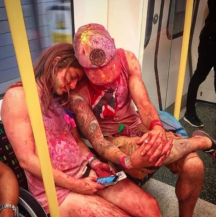 I NEKI BI KOD NAS GRADILI METRO?! Javni prijevoz je ionako prepun čudaka, a jo&scaron; kad je ispod zemlje...