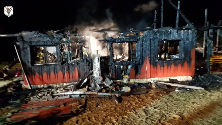 U sinoćnjem požaru u Malom Taboru, u potpunosti je izgorila drvena kuća u vlasni&scaron;tvu 58-godi&scaron;njeg Z.K.