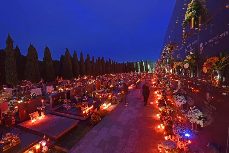 U spomen na najmilije: Prekrasne fotografije groblja diljem Hrvatske ostavit će vas bez daha