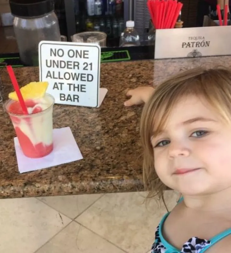 Nitko neće njima govorit': Urnebesne fotke ljudi koji su na jedinstven način prekr&scaron;ili zakone